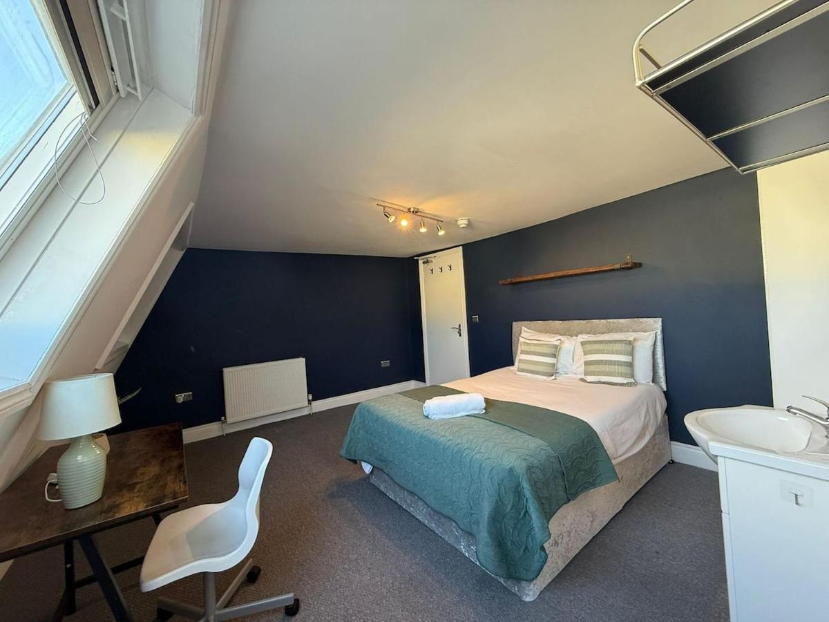Apartment Hazelnut Seafront Five Bedrooms Bn332awe