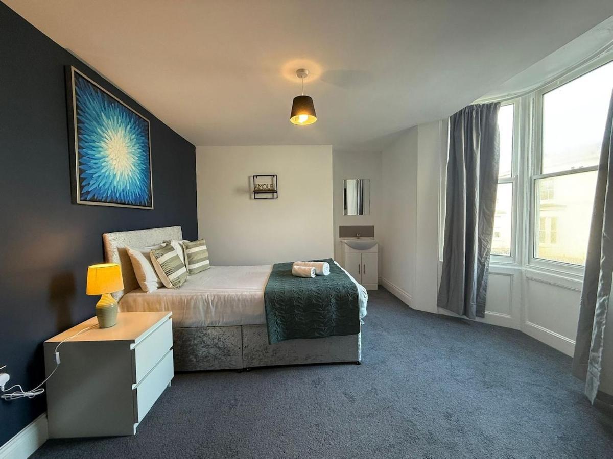 Hazelnut Seafront Five Bedrooms Bn332awe * Brighton